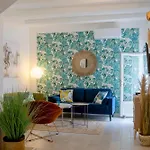 Chez Sylvie - Etonnante Maison Climatisee Dans Les Remparts בית נופש איגוס-מורטס