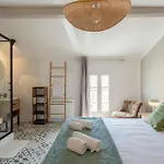 Chez Sylvie - Etonnante Maison Climatisee Dans Les Remparts איגוס-מורטס
