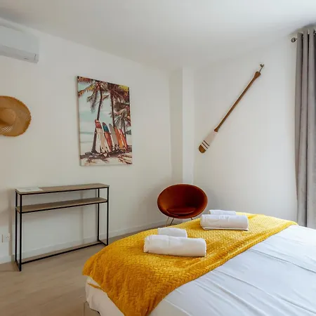 בית נופש Chez Sylvie - Etonnante Maison Climatisee Dans Les Remparts איגוס-מורטס