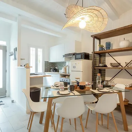 Chez Sylvie - Etonnante Maison Climatisee Dans Les Remparts *
